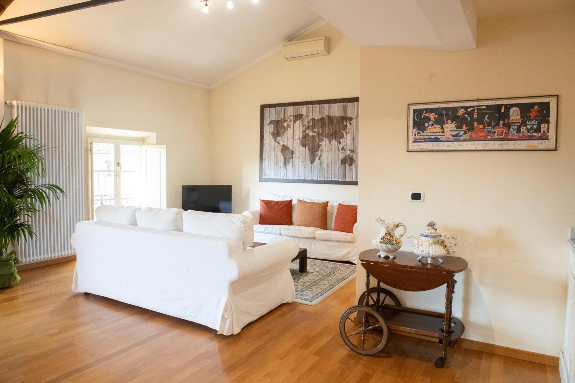Palazzo Rocchi - Residenza D'Epoca Bed & Breakfast Lucca Eksteriør bilde