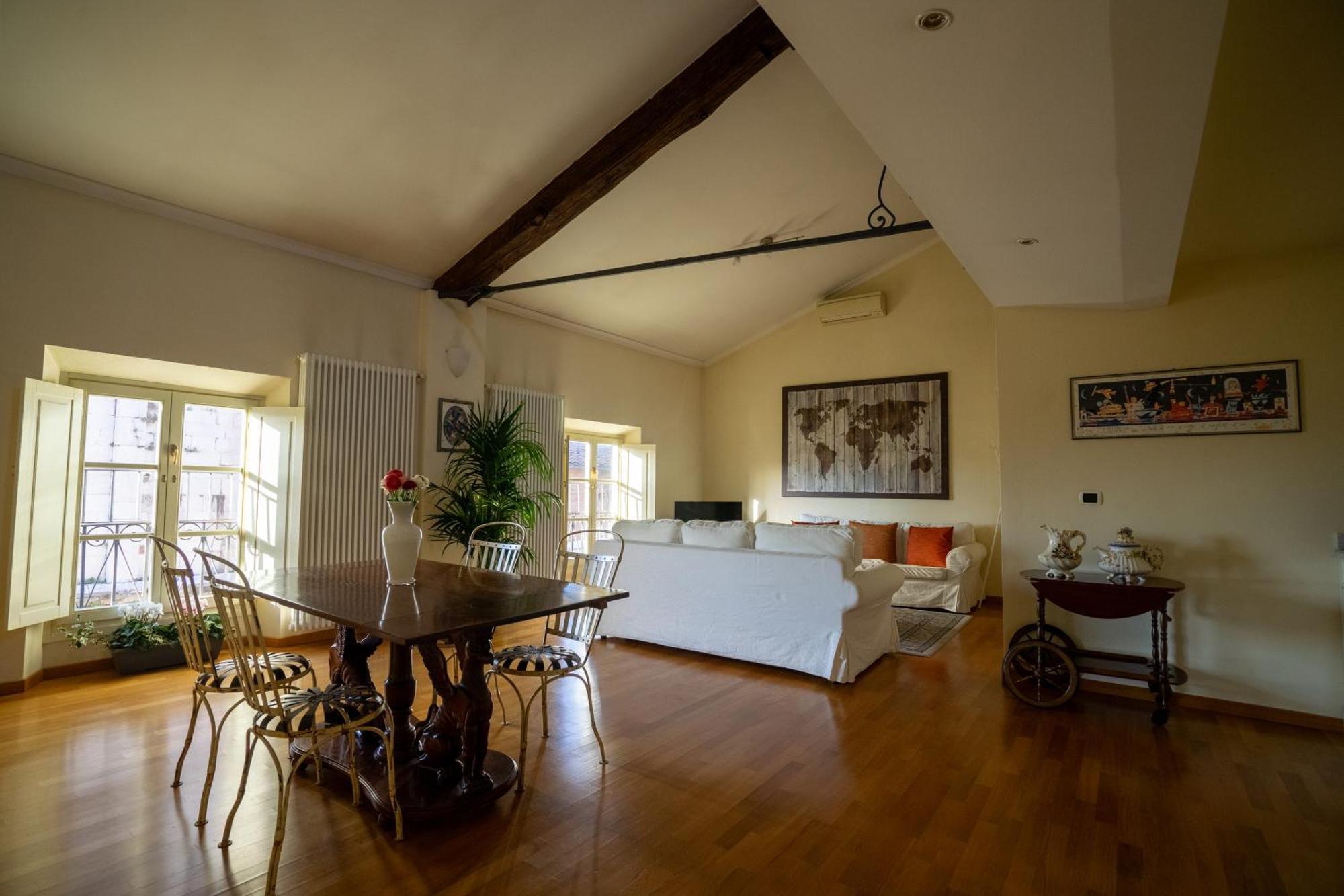 Palazzo Rocchi - Residenza D'Epoca Bed & Breakfast Lucca Eksteriør bilde