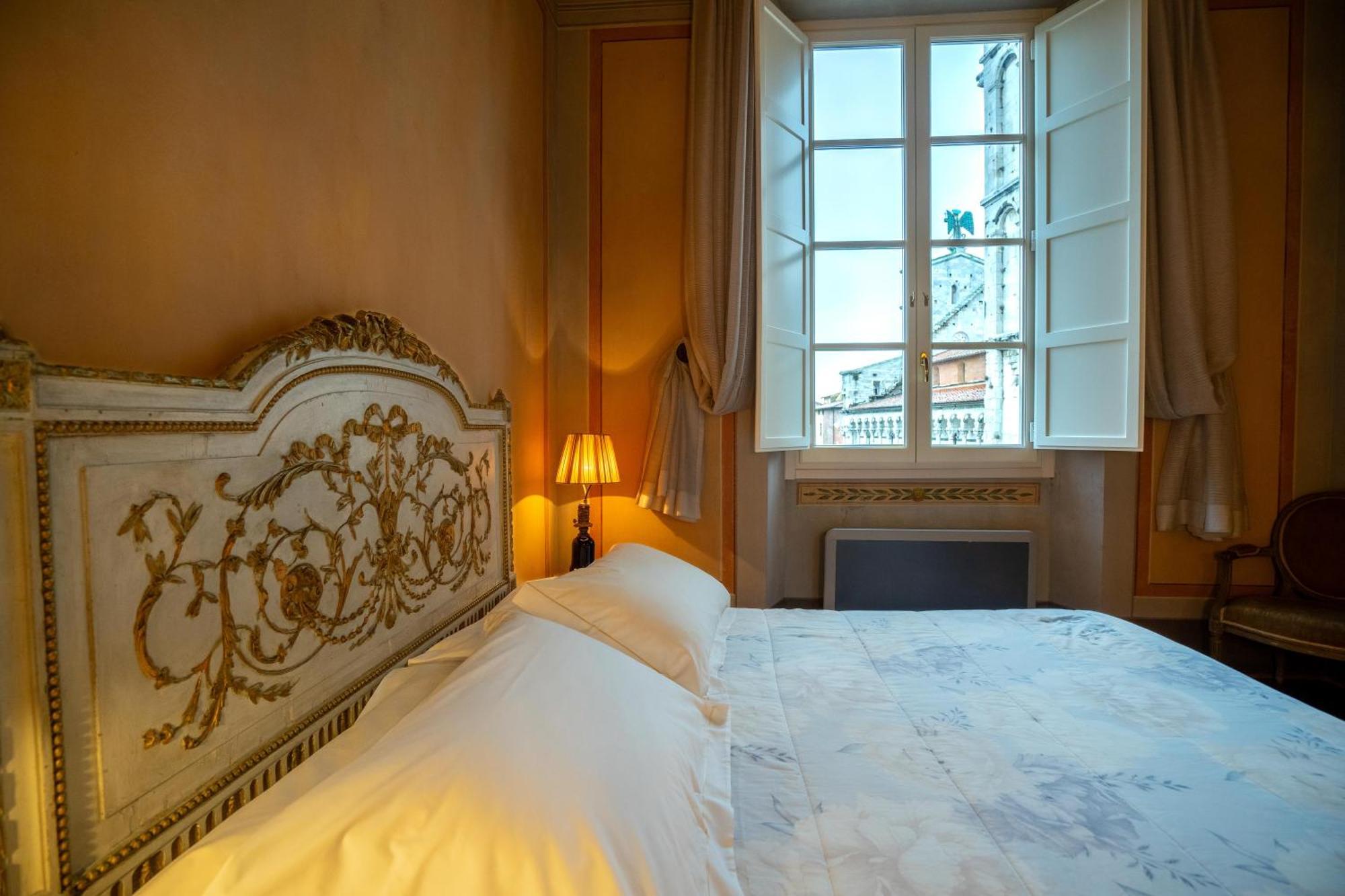 Palazzo Rocchi - Residenza D'Epoca Bed & Breakfast Lucca Eksteriør bilde